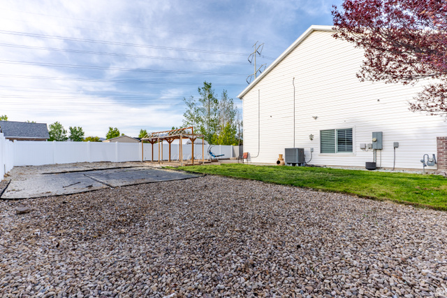 1652 West 800 South Lehi, UT 84043 - Photo 25 of 27 Fenced backyard featuring a patio and a gazebo