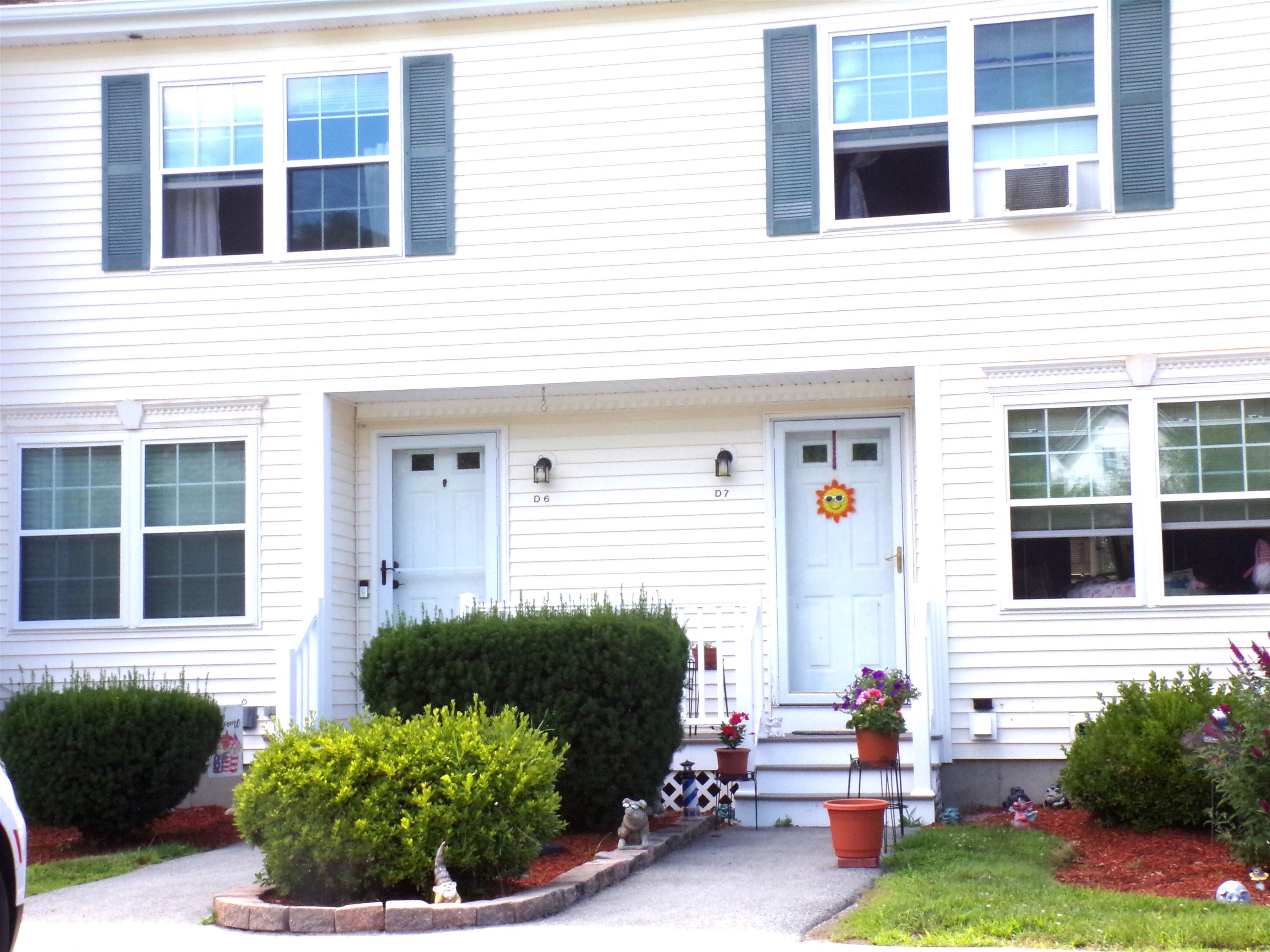 6 Pleasant Street Hooksett, NH 03106 - Photo 1 of 16 Gallery Image 1