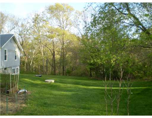 30 East Woody Hill Road Westerly, RI 02891 - Photo 17 of 19 Yard/Garden.