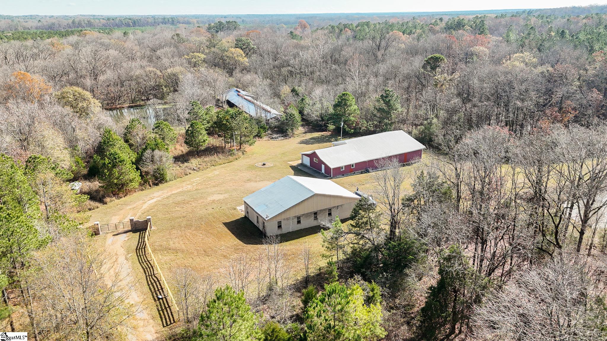 44 Hobby Lane Kinards, SC 29355 - Photo 3 of 42