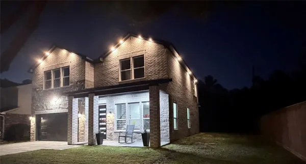 $410,000 | 2823 Woodcreek Meadows Lane, Houston, TX 77073