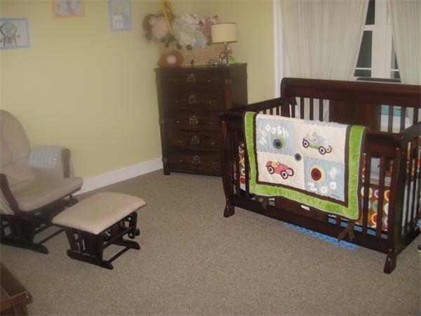 46 Daniels Road Charlton, MA 01507 - Photo 25 of 30 a living room with furniture and a table