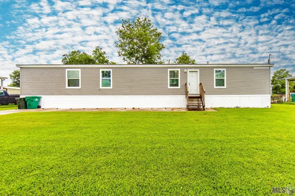 $154,000 | 108 Eauclair Drive, Thibodaux, LA 70301