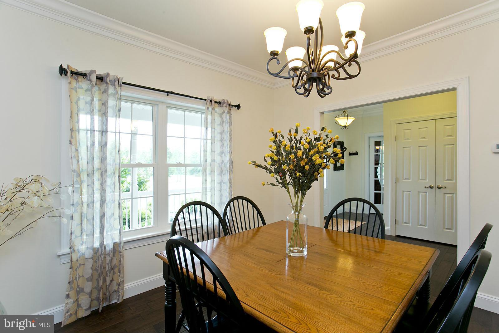 230 Miller Road Winchester, VA 22602 - Photo 15 of 30 Dining Room