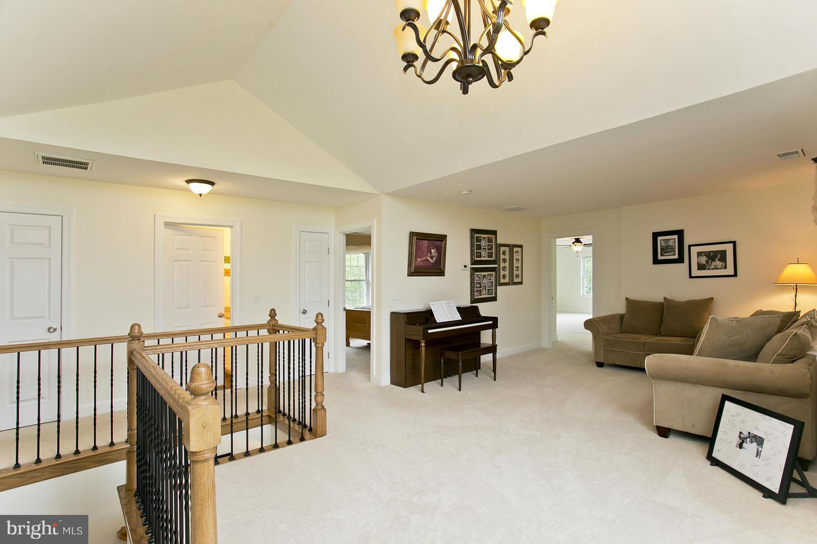 230 Miller Road Winchester, VA 22602 - Photo 24 of 30 Interior (General)