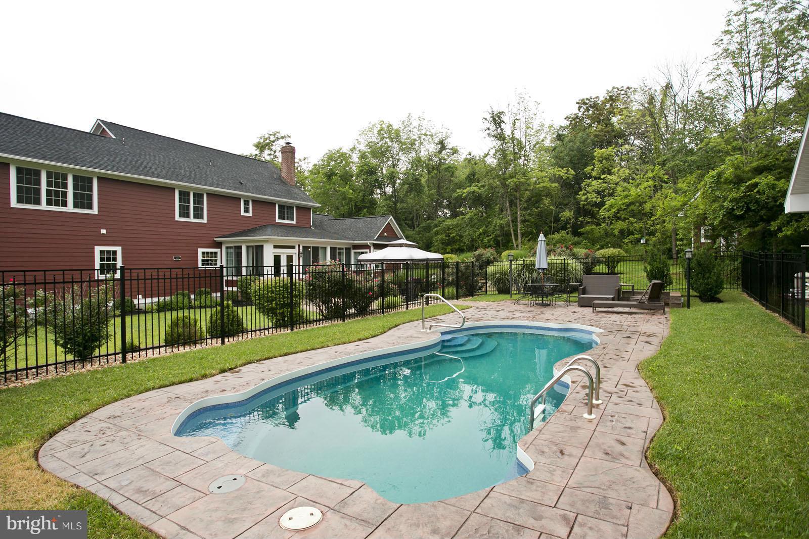 230 Miller Road Winchester, VA 22602 - Photo 7 of 30 Exterior (Rear)