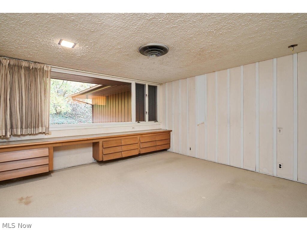 100 Halifax Road Akron, OH 44313 - Photo 19 of 26