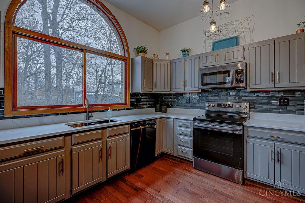 2014 Rebecca Ridge Hamilton, OH 45013 - Photo 11 of 60 Gallery Image 11