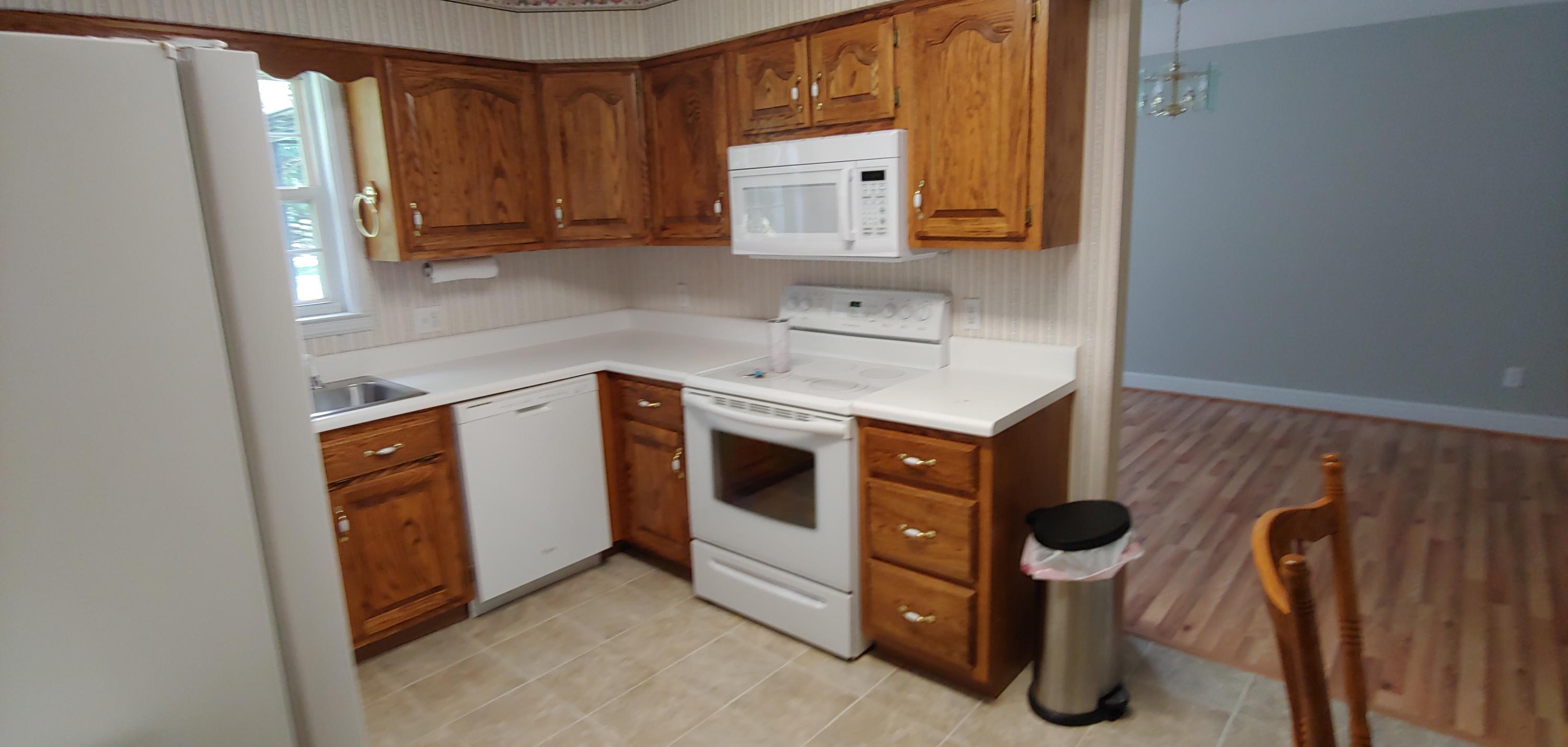 535 Old Emory Road Clinton, TN 37716 - Photo 8 of 22 C456CF78-6B96-4F8D-B3DF-6D4691B18F9A