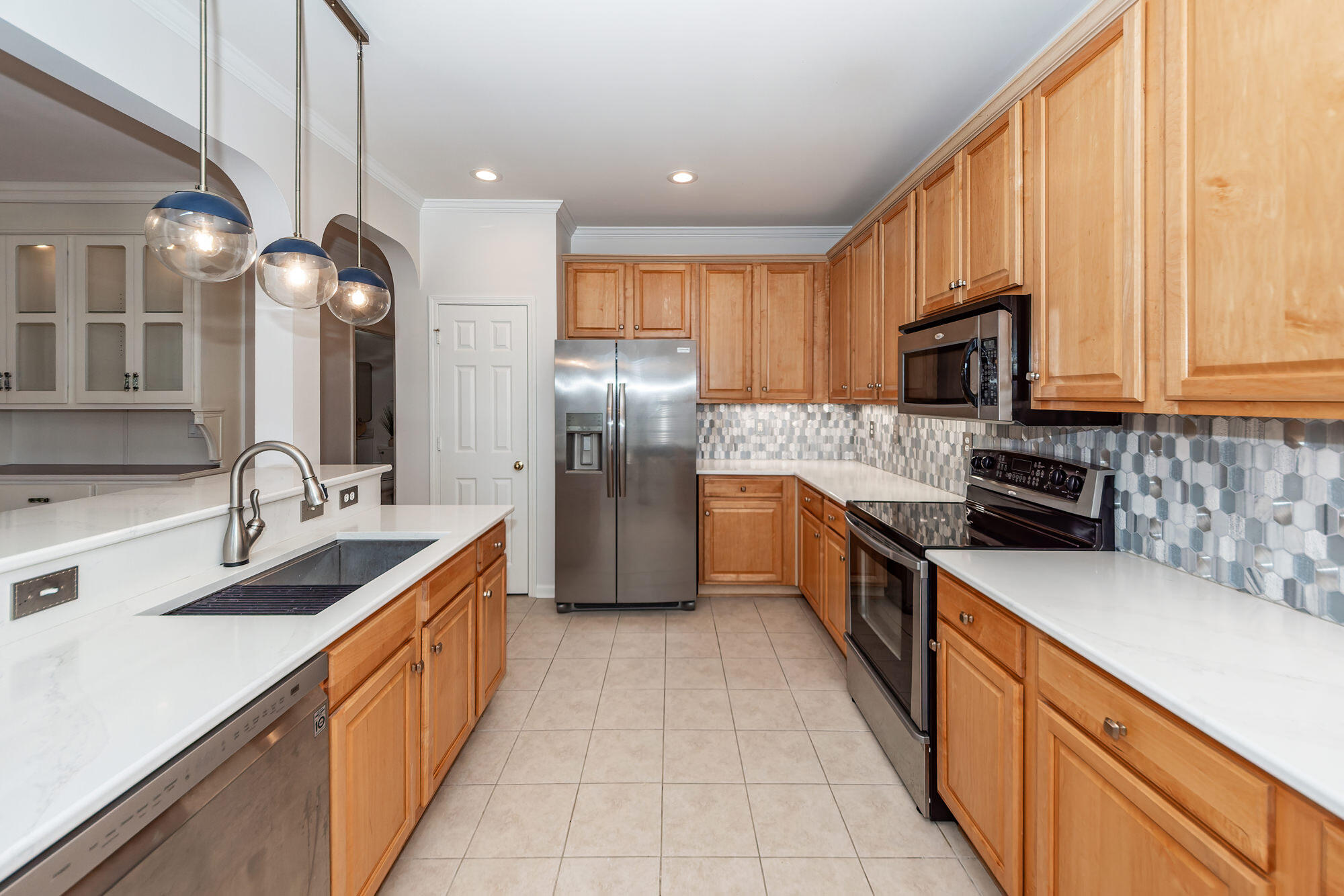 1609 Indaba Way Charleston, SC 29414 - Photo 13 of 54 010926 (24)