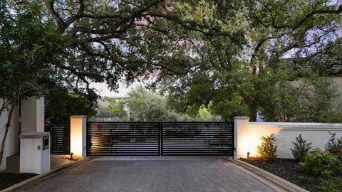 $1,375,000 | 1815 Rue De St Tropez, Austin, TX 78746