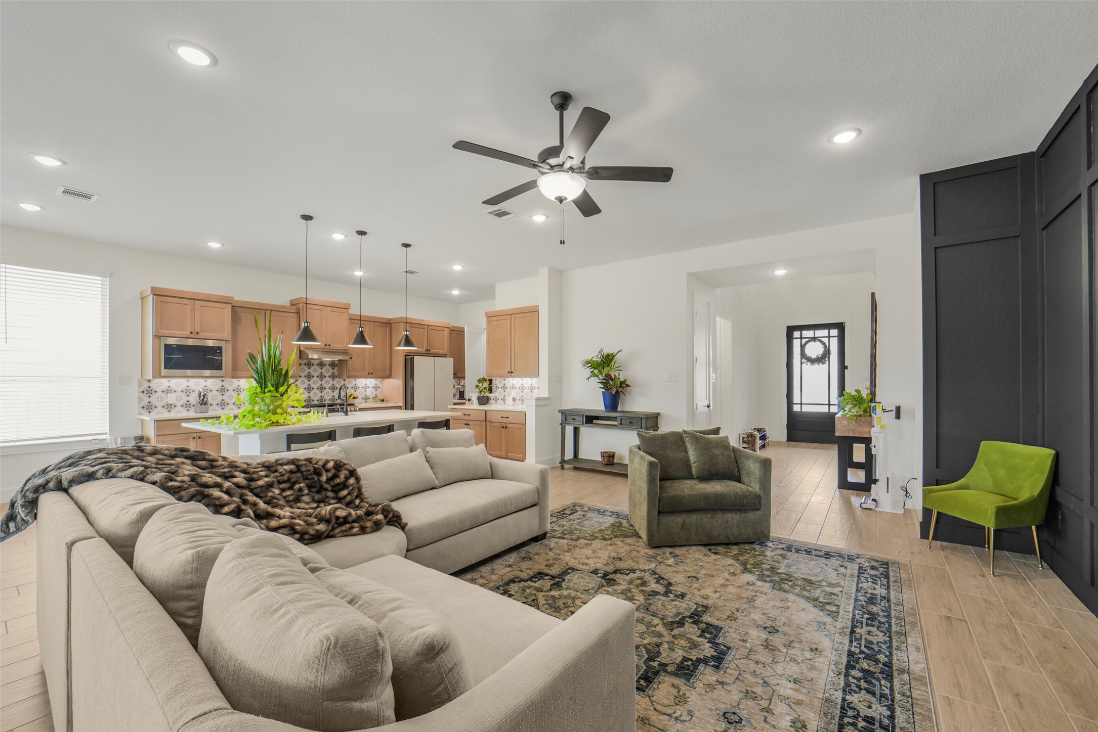 32710 Fly Fish Way Fulshear, TX 77441 - Photo 6 of 42