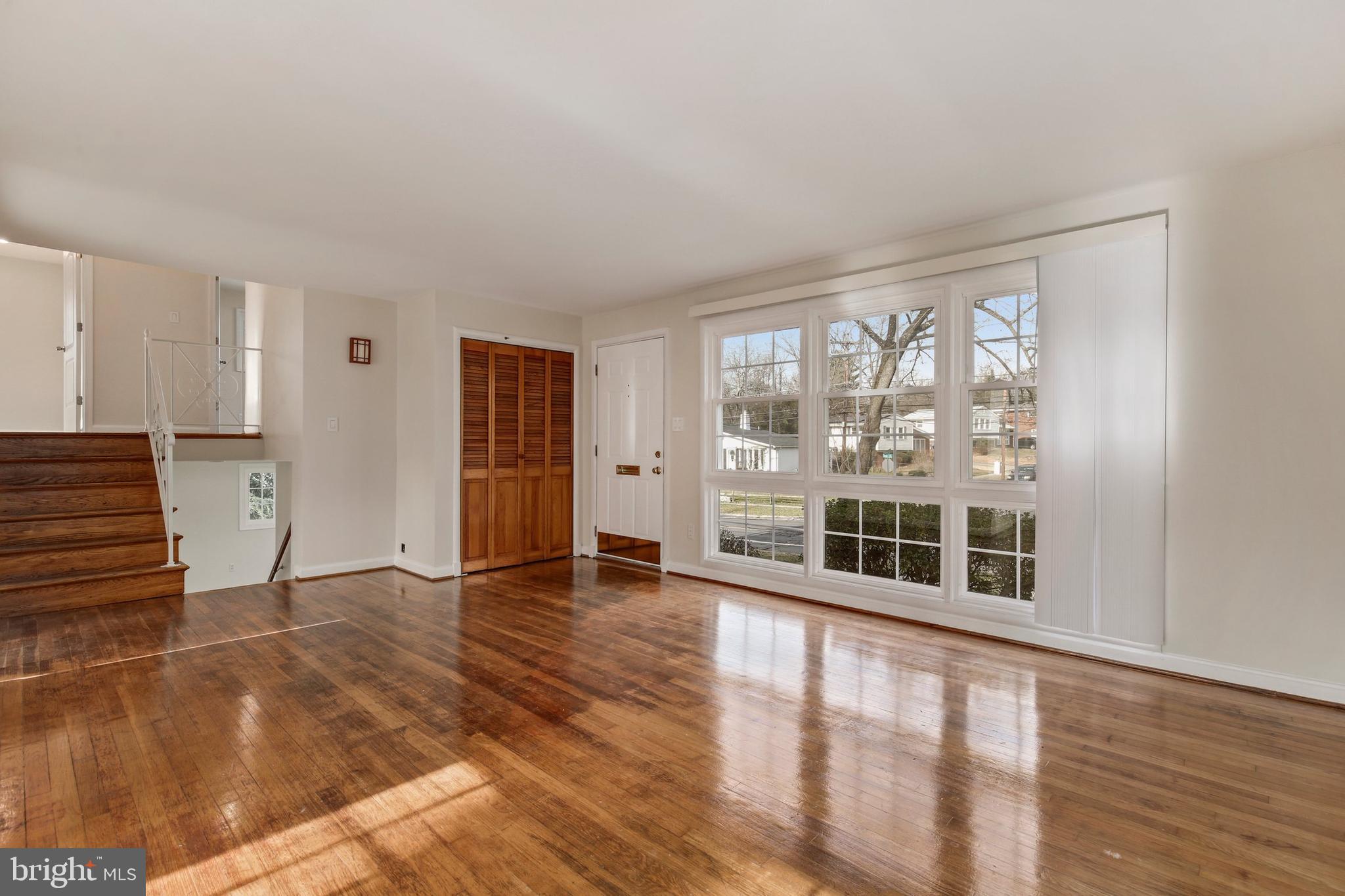 3514 May Street Wheaton, MD 20906 - Photo 5 of 36