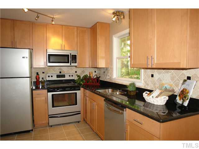 221 Hudson Street Raleigh, NC 27608 - Photo 8 of 20 Photo 8