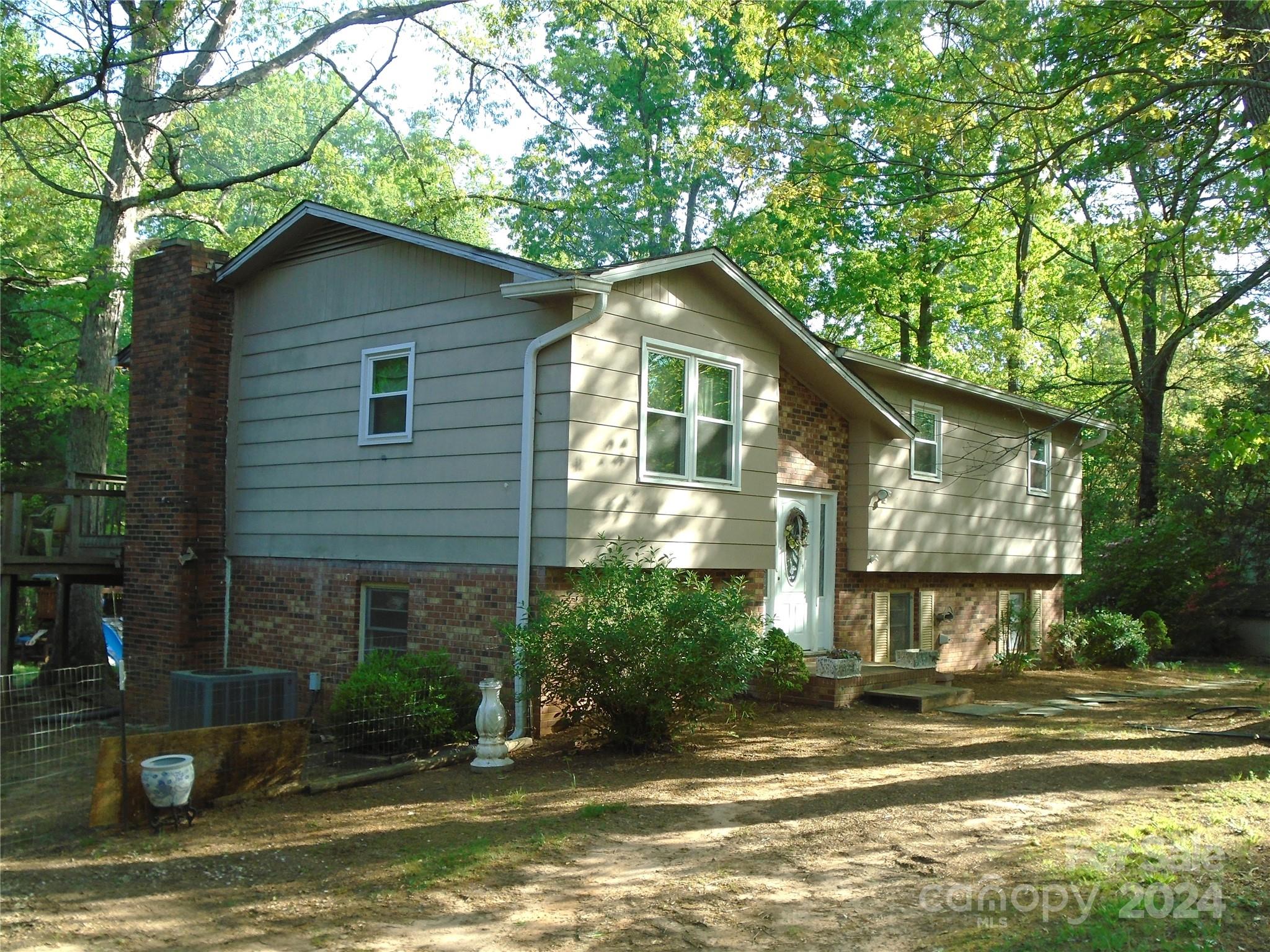 6036 Harwell Road Catawba, NC 28609 - Photo 4 of 47 Gallery Image 4