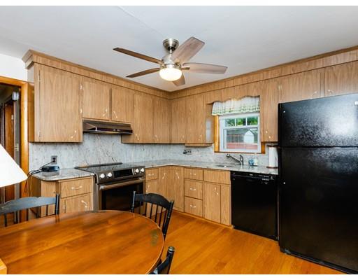 48 Badger Road Boston, MA 02136 - Photo 5 of 28 Gallery Image 5