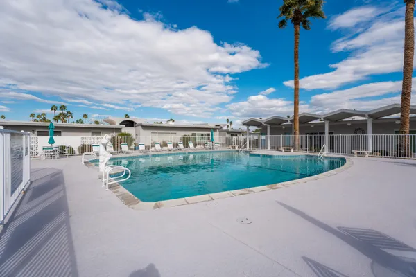 $599,000 | 2518 South Sierra Madre, Palm Springs, CA 92264