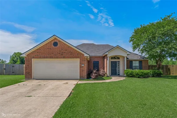 $274,900 | 2110 Sweet Bay Circle, Bossier City, LA 71111
