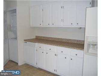 533 Vista Road Ambler, PA 19002 - Photo 6 of 12 Kitchen
