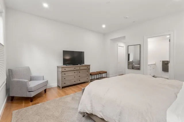 $1,299,000 | 400 Hunnewell Street, Unit 103, Needham, MA 02494