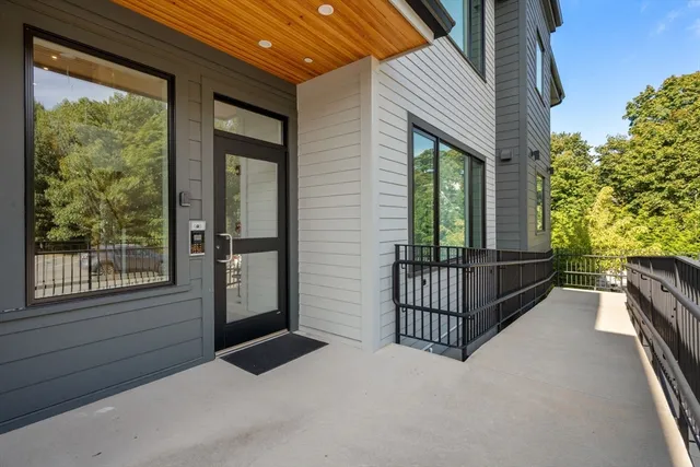 $1,299,000 | 400 Hunnewell Street, Unit 103, Needham, MA 02494