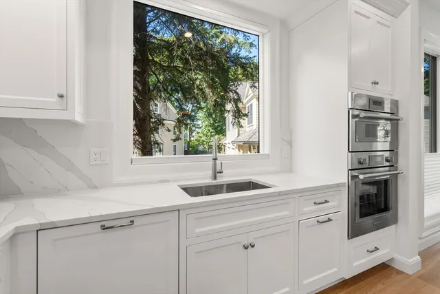 $1,299,000 | 400 Hunnewell Street, Unit 103, Needham, MA 02494