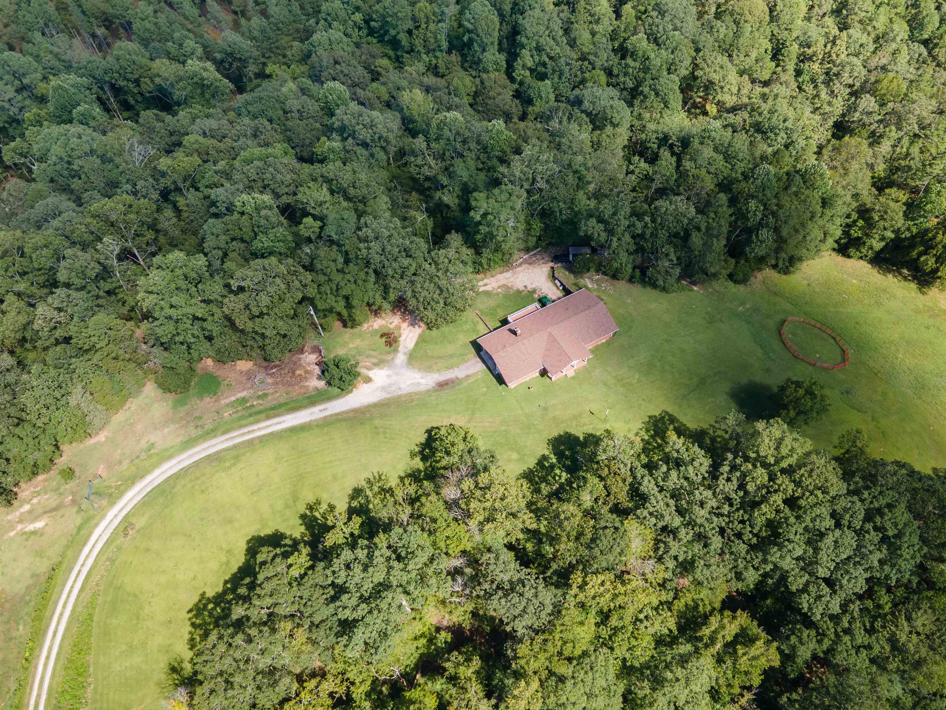 9089 Highway 56 Enoree, SC 29335 - Photo 4 of 39 Gallery Image 4