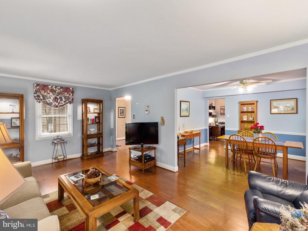 1706 Truro Road Crofton, MD 21114 - Photo 12 of 46 living room