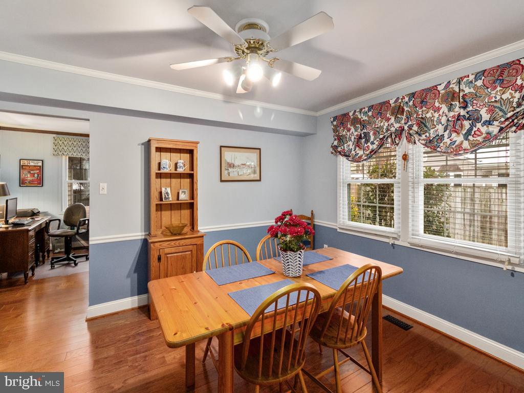 1706 Truro Road Crofton, MD 21114 - Photo 14 of 46 dining room