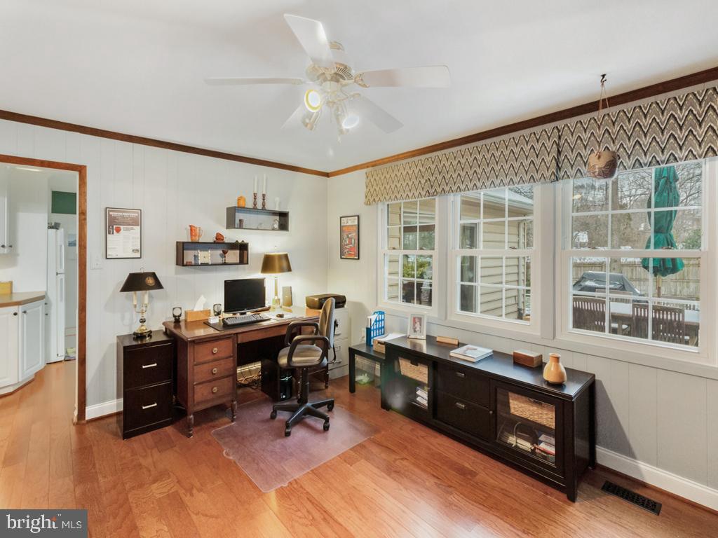 1706 Truro Road Crofton, MD 21114 - Photo 16 of 46 interior