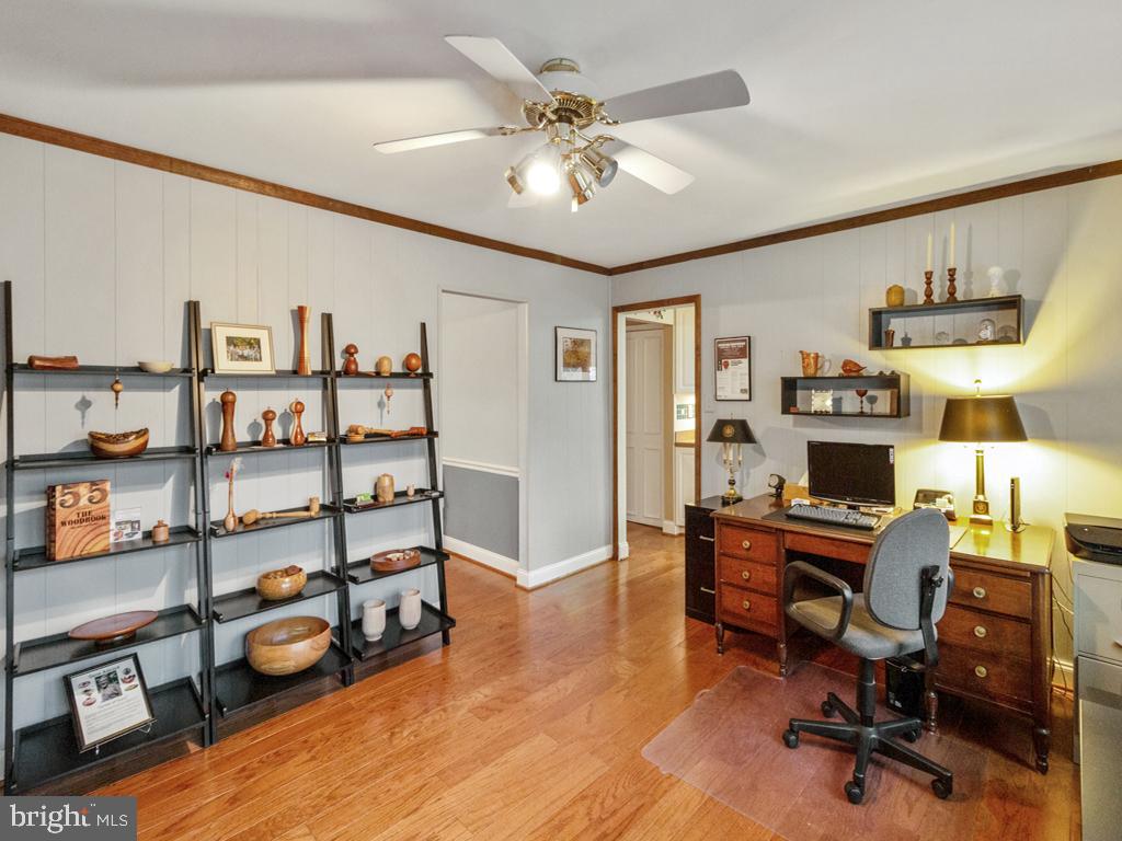 1706 Truro Road Crofton, MD 21114 - Photo 17 of 46 interior