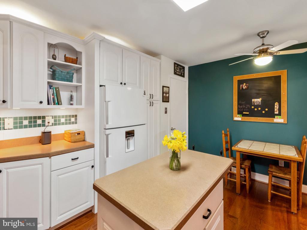 1706 Truro Road Crofton, MD 21114 - Photo 23 of 46 kitchen