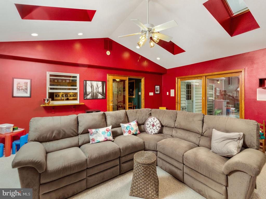1706 Truro Road Crofton, MD 21114 - Photo 25 of 46 interior - extended family room
