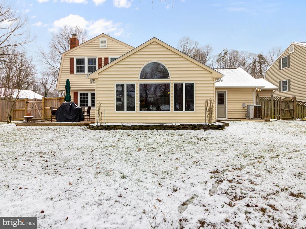 1706 Truro Road Crofton, MD 21114 - Photo 4 of 46 exterior back