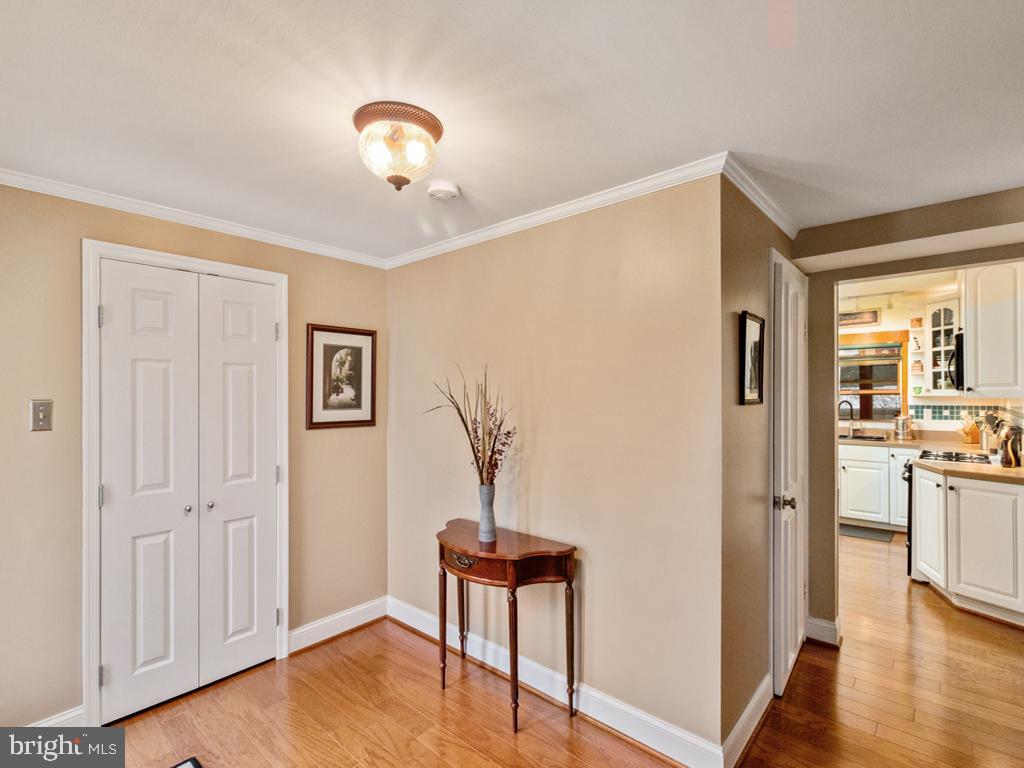 1706 Truro Road Crofton, MD 21114 - Photo 9 of 46 interior - foyer