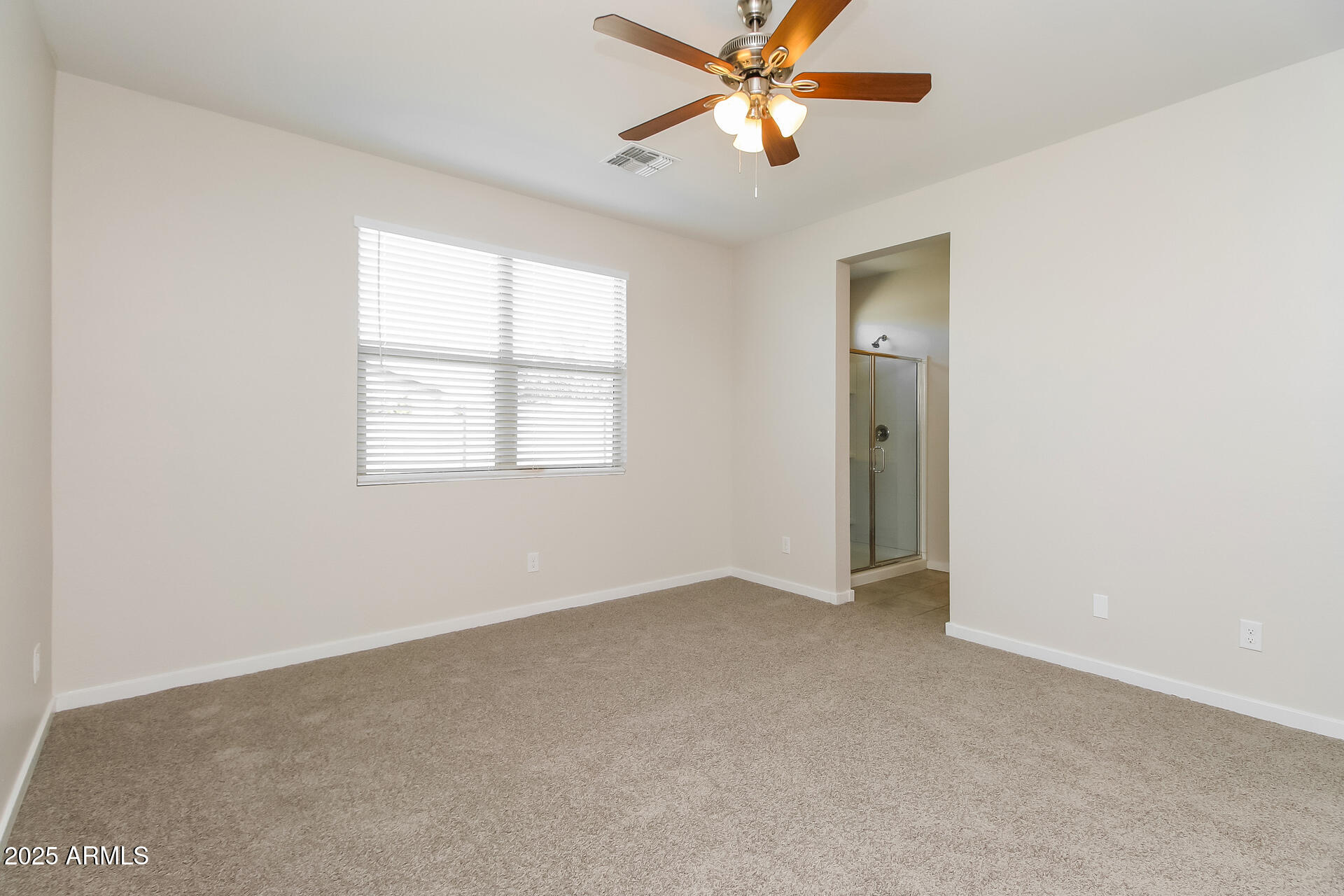 4556 East Hackney Road San Tan Valley, AZ 85140 - Photo 12 of 27 012-photo-main-bedroom-14849473