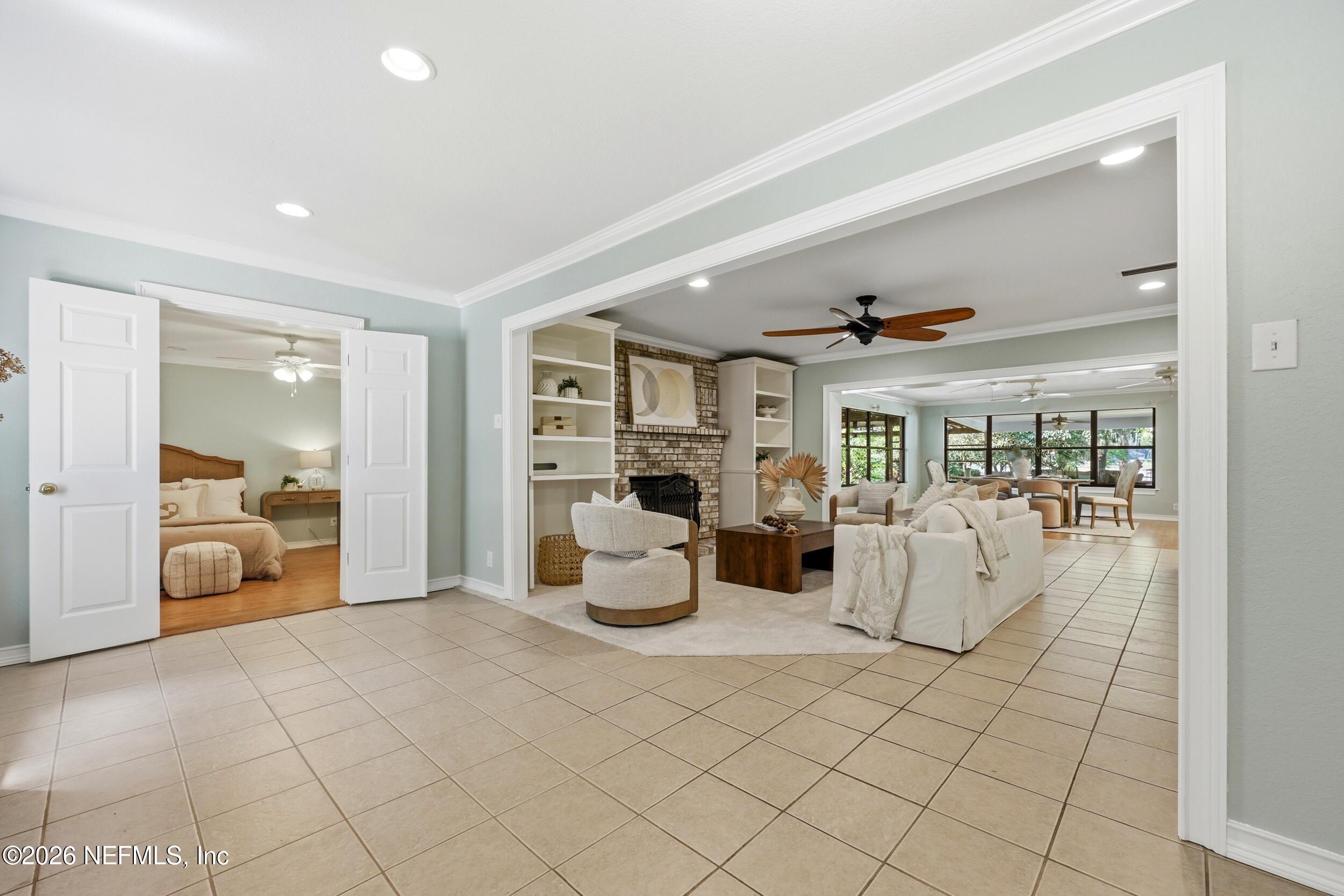 7932 Breezy Point Road West Melrose, FL 32666 - Photo 9 of 84 Living Area
