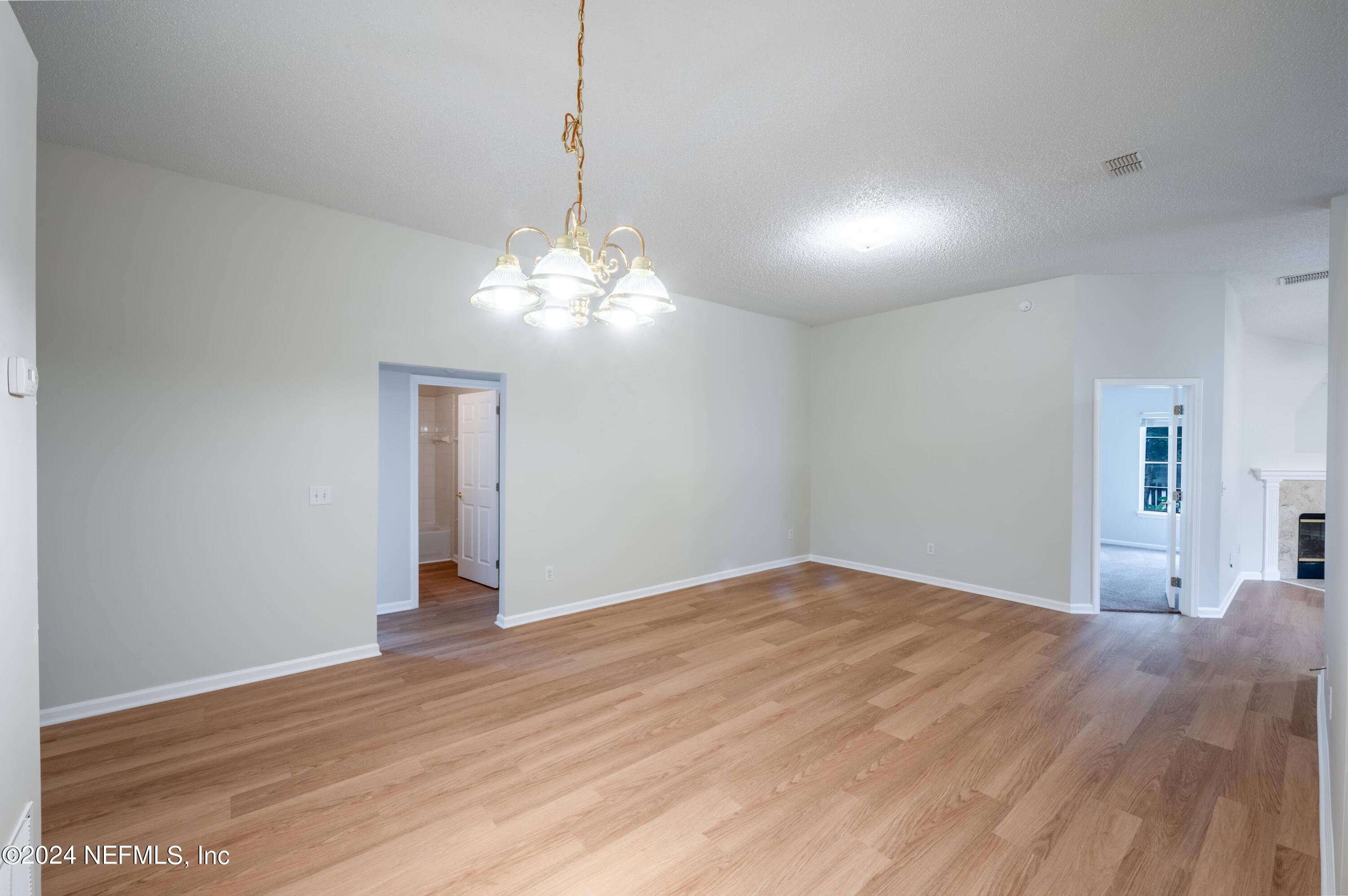 12760 Copper Springs Road Jacksonville, FL 32246 - Photo 19 of 47 2024_07_04 12760 Copper Springs Rd-055-l