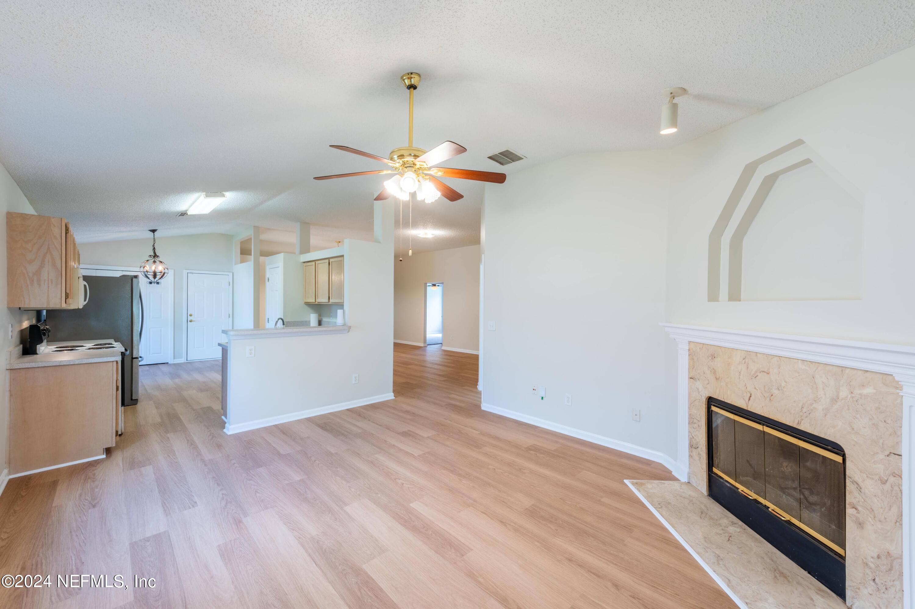 12760 Copper Springs Road Jacksonville, FL 32246 - Photo 37 of 47 2024_07_04 12760 Copper Springs Rd-121-t