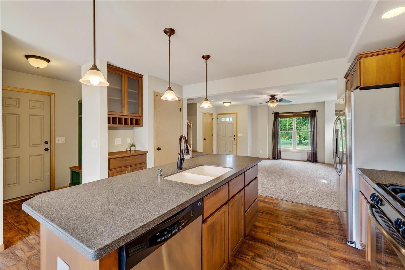 6909 Country Madison, WI 53719 - Photo 22 of 43 Gallery Image 22