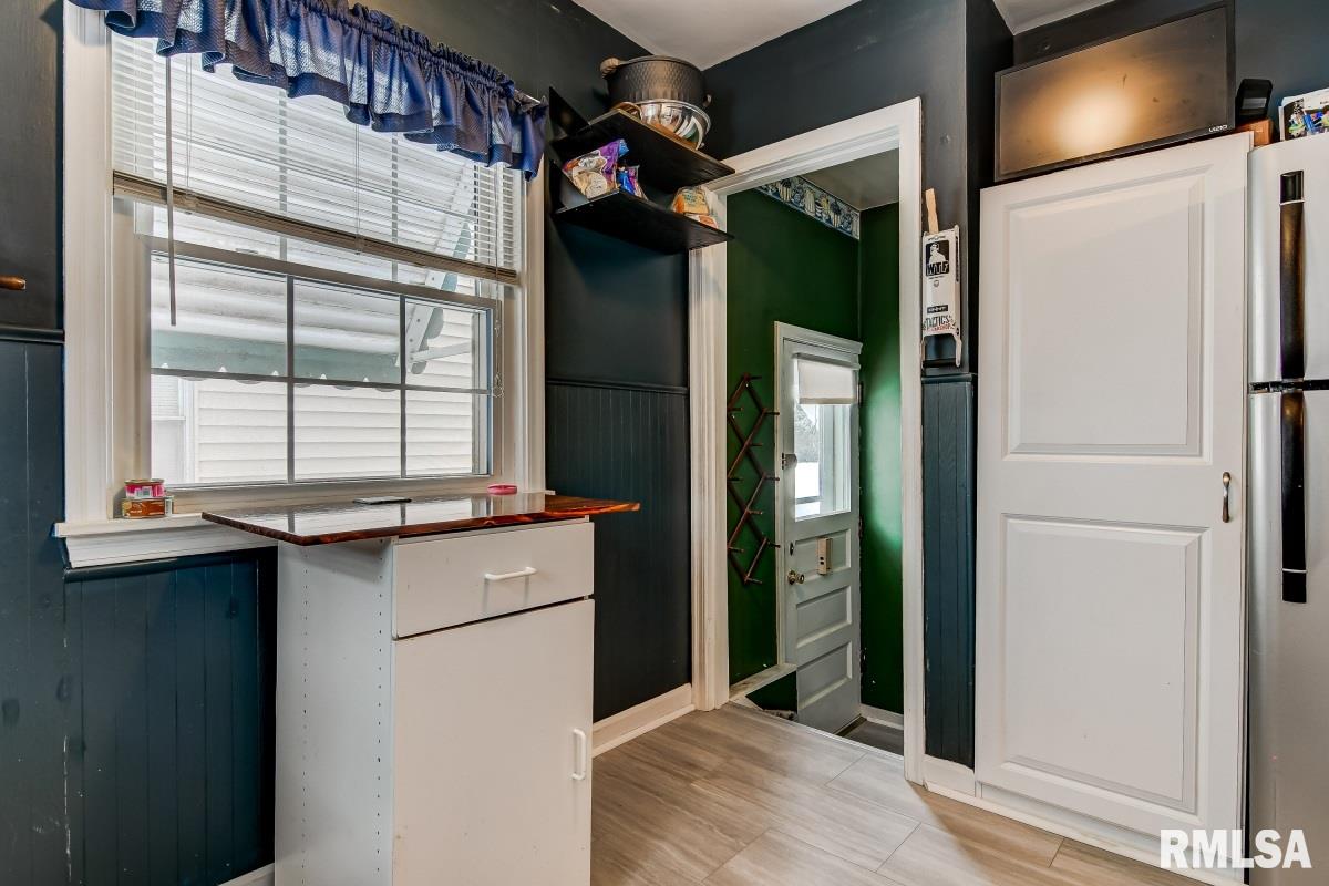 2408 South 8th Street Springfield, IL 62703 - Photo 11 of 20