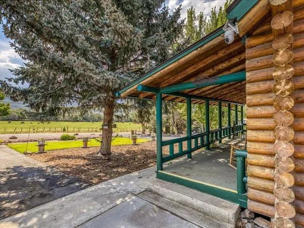 $559,000 | 17969 Surface Creek Road, Cedaredge, CO 81413