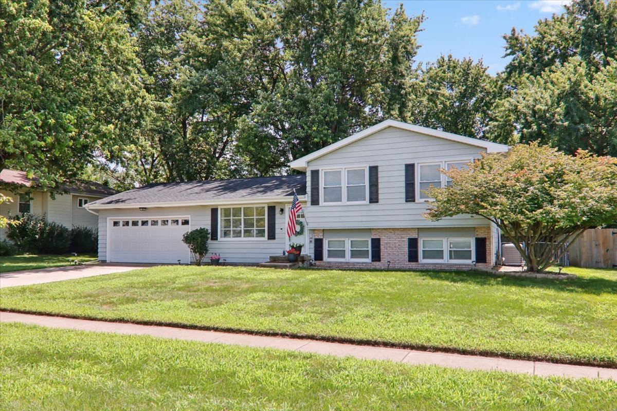 1715 Gregory Street Normal, IL 61761 - Photo 1 of 42 Gallery Image 1