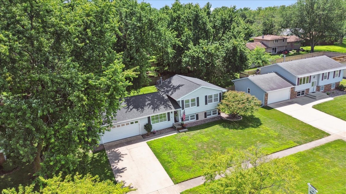 1715 Gregory Street Normal, IL 61761 - Photo 12 of 42 Gallery Image 12