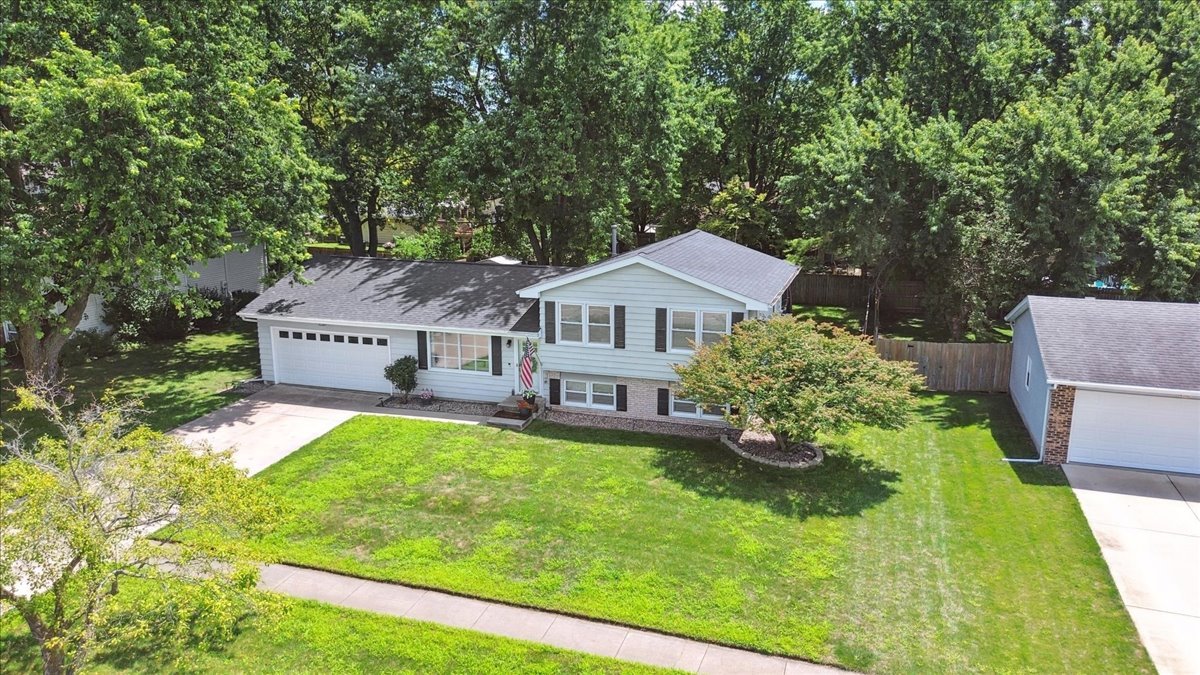 1715 Gregory Street Normal, IL 61761 - Photo 14 of 42 Gallery Image 14