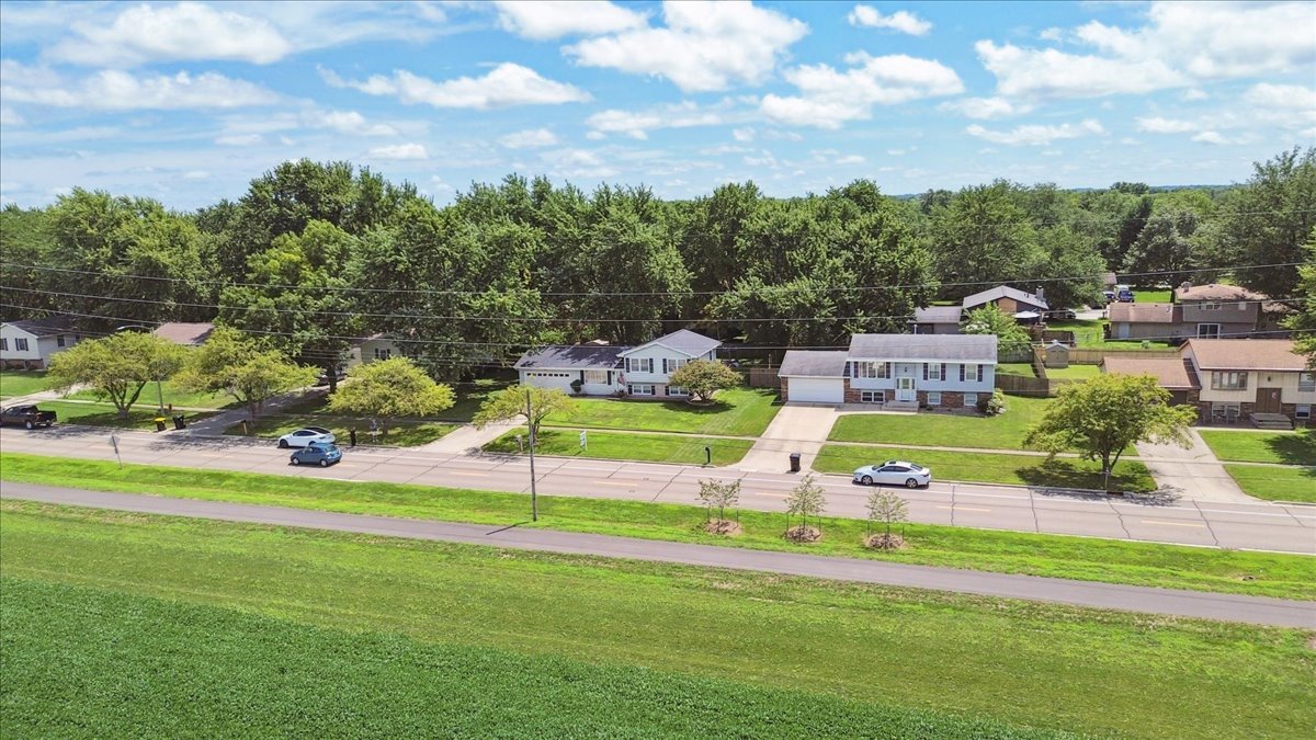 1715 Gregory Street Normal, IL 61761 - Photo 15 of 42 Gallery Image 15