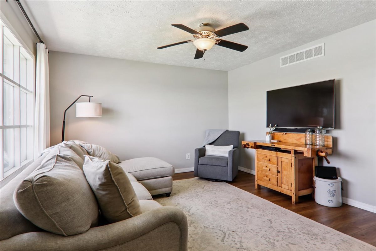 1715 Gregory Street Normal, IL 61761 - Photo 20 of 42 Gallery Image 20