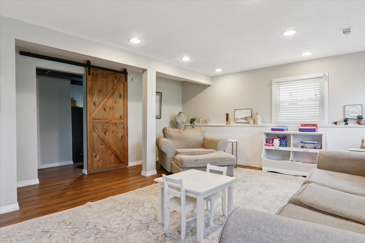 1715 Gregory Street Normal, IL 61761 - Photo 35 of 42 Gallery Image 35