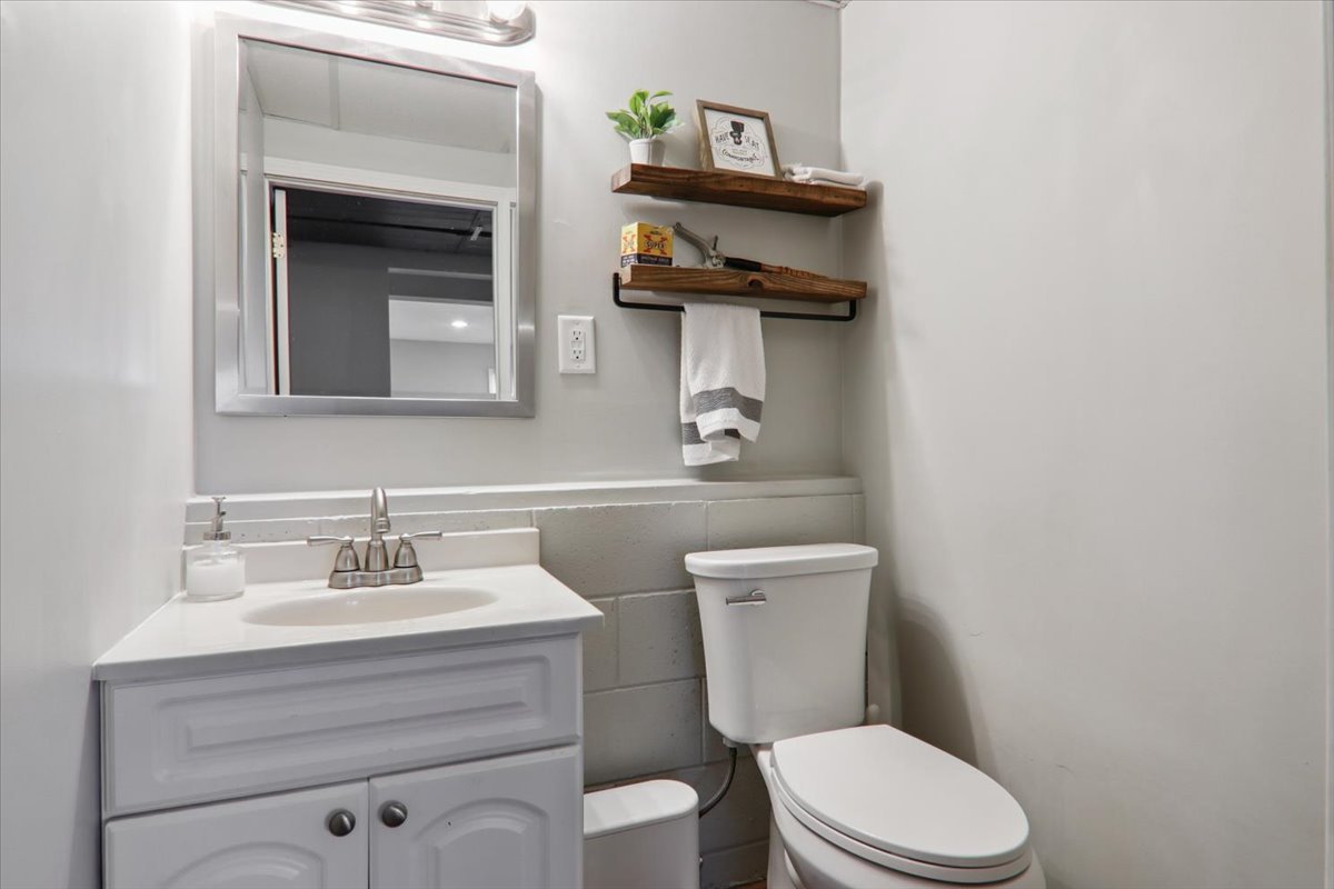 1715 Gregory Street Normal, IL 61761 - Photo 36 of 42 Gallery Image 36