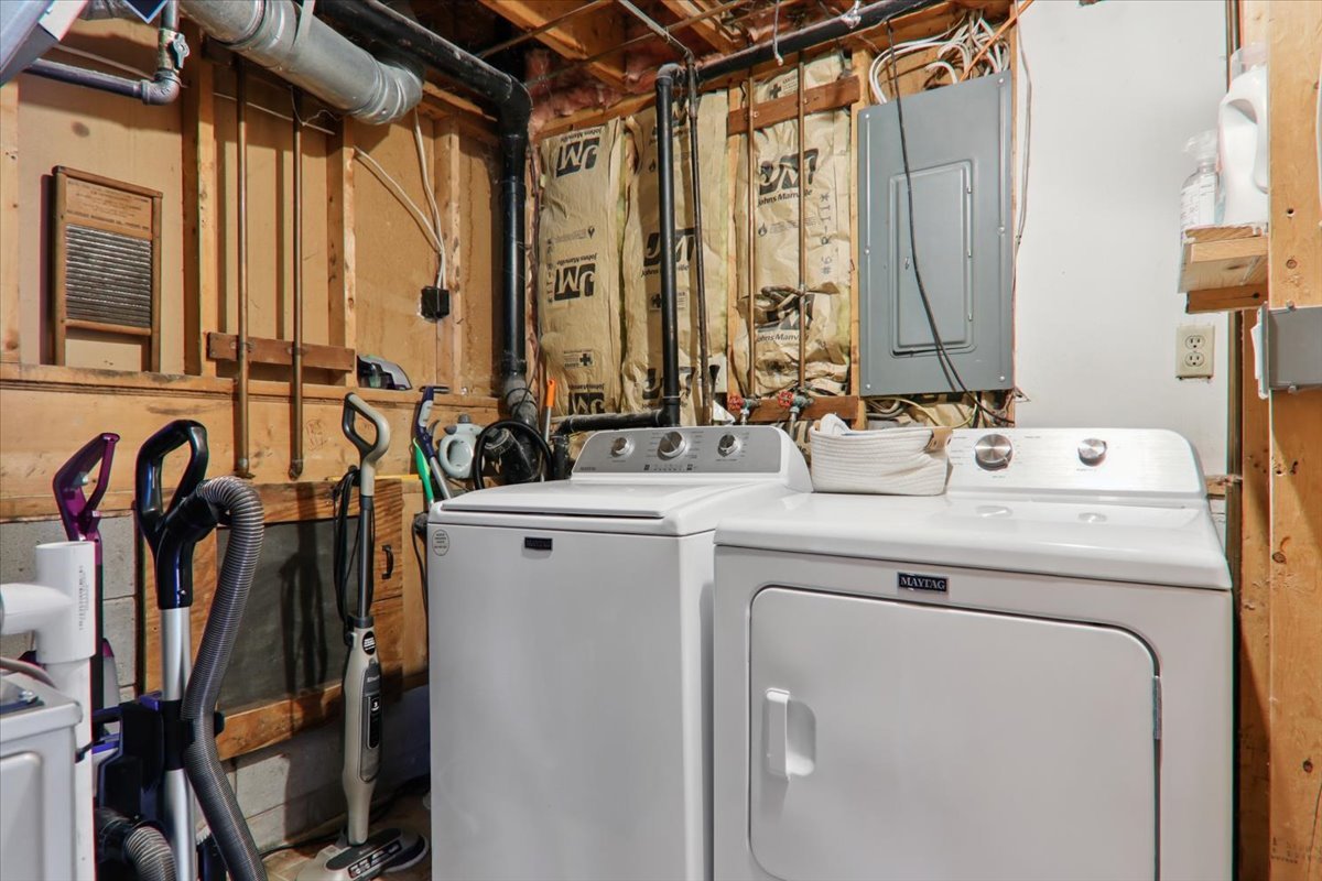 1715 Gregory Street Normal, IL 61761 - Photo 39 of 42 Gallery Image 39